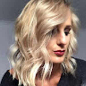 Meet your Posher, Dominika